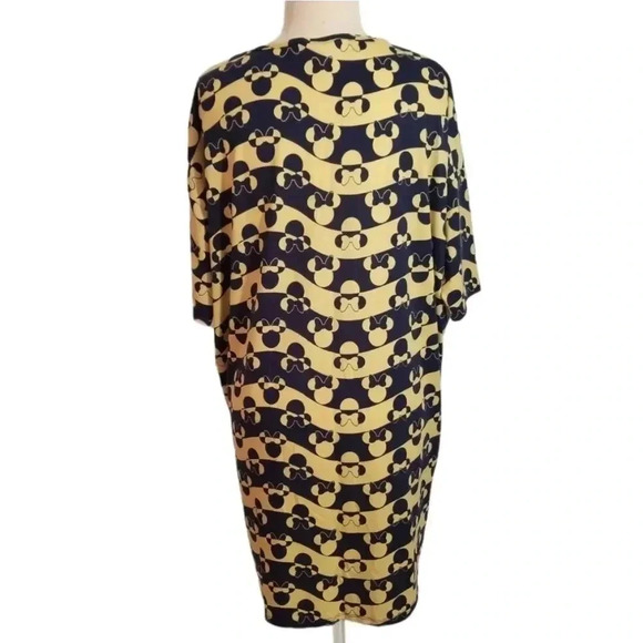 {LuLaRoe} X Disney Minnie Mouse Print Tunic Top - Picture 4 of 7